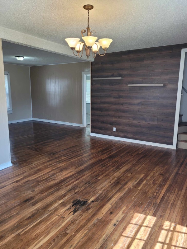 Building Photo - 1608 SW Jennings Ave