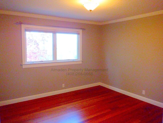 Building Photo - 1186 Wilhelmina Way