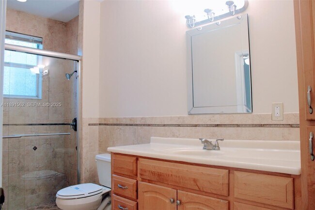 Building Photo - 11151 Minneapolis Dr