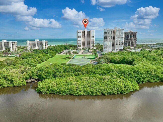 Building Photo - 5051 N Hwy A1A