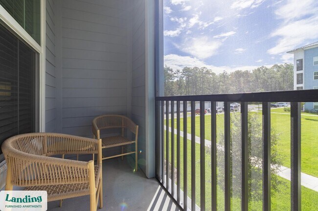 Building Photo - 435 Encore Way