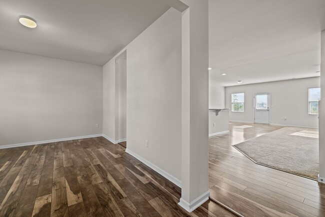 Building Photo - Spacious 5 Bedroom Home with 2-Car Garage,...