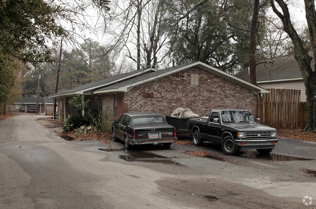 Primary Photo - 5522 Garrett Ave