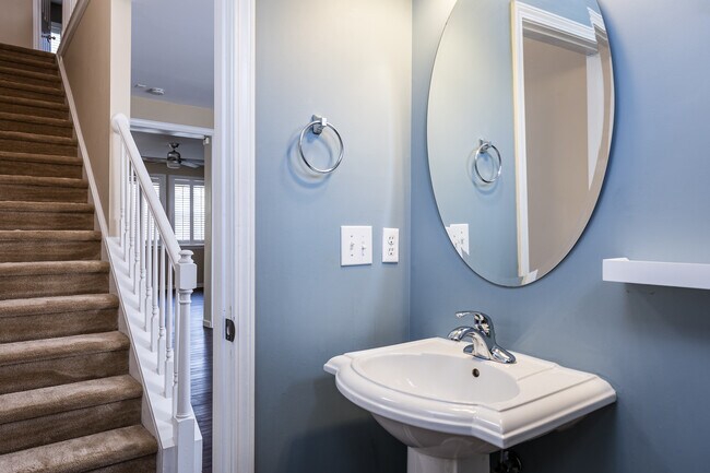 Building Photo - 117 Woodtrellis Ct