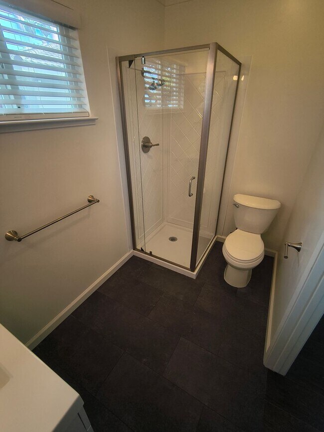 Building Photo - 3BED/2BATH Single Family Home Located in Desirable San Pablo, Ca. With Beautiful Ocean Front View!!