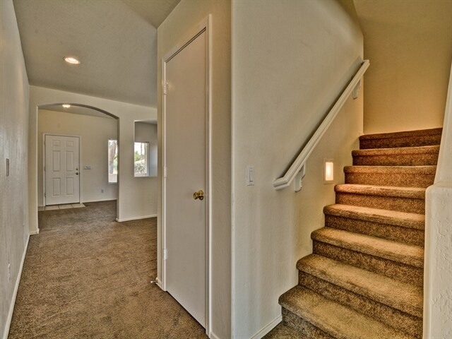 Building Photo - 15409 W Mercer Lane