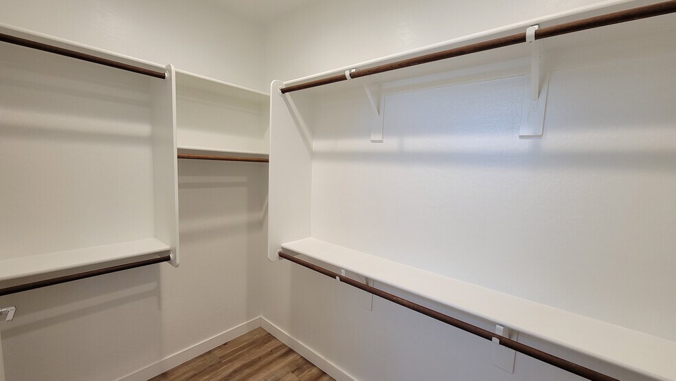 Master Walk-in Closet - 9530 E Tesla Ave