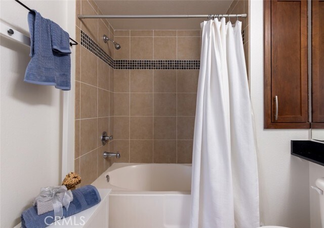 Building Photo - 2400 Scholarship