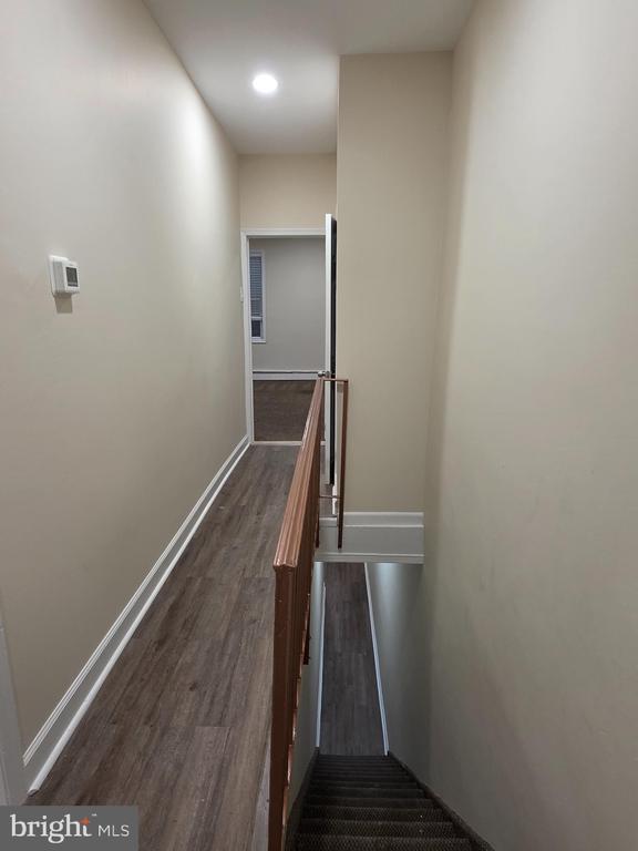 Building Photo - 2715 E Ontario St