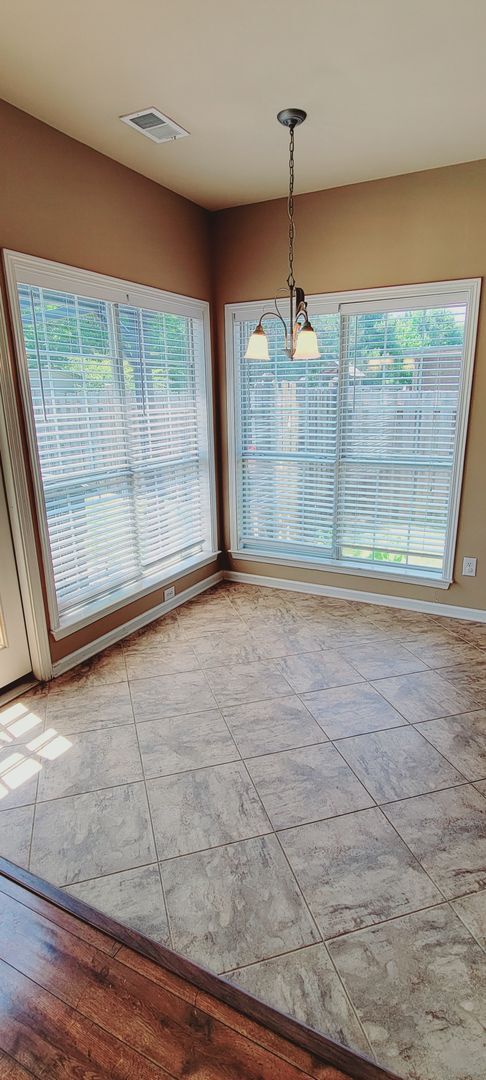 Building Photo - 401 Old Cahaba Way