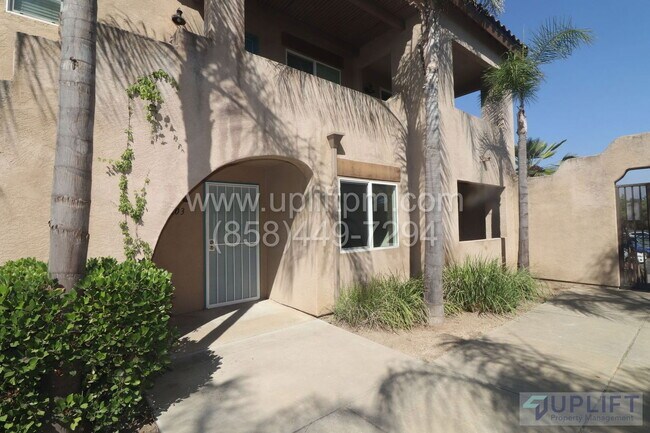 Building Photo - 115 6th St