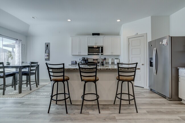 Building Photo - 2323 149th St