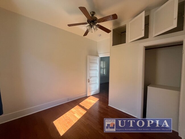 Building Photo - Charming Victorian Home with 3 bedrooms an...