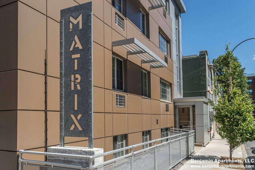 Building Photo - 9 Griggs Pl
