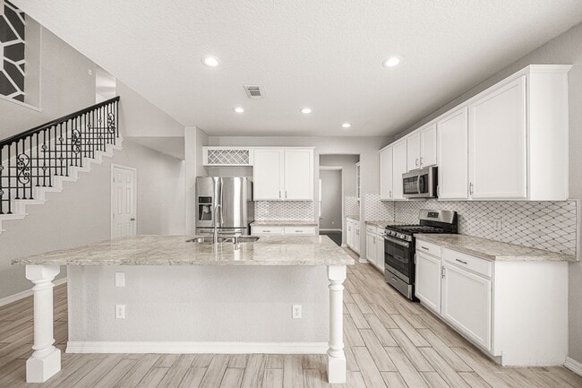 Building Photo - 21018 Oakley Hill Ct