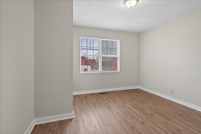 Building Photo - 1819-1819 Union St