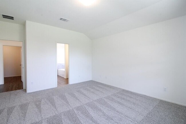 Building Photo - 6421 Turin Ln