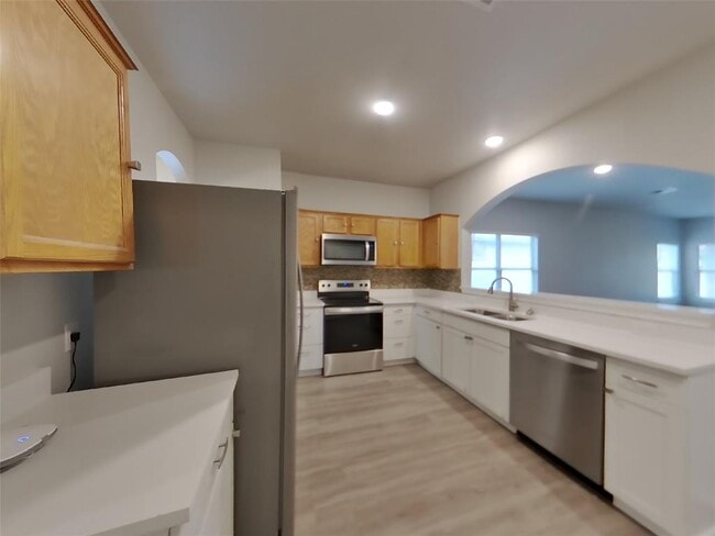 Building Photo - 11602 Morgan's Point St