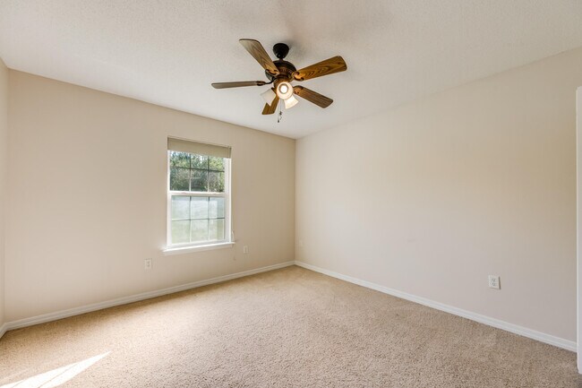 Building Photo - 4555 Wolf Track Ridge