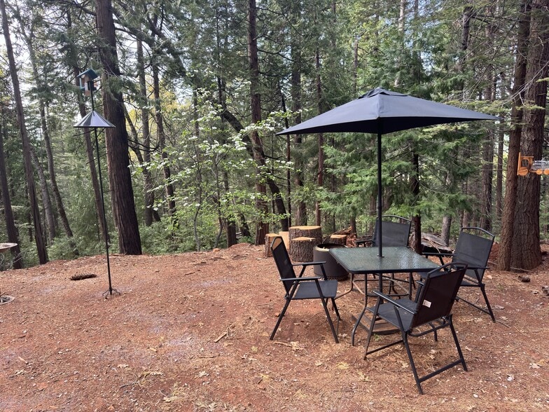 Building Photo - 1200 Aurora Ln