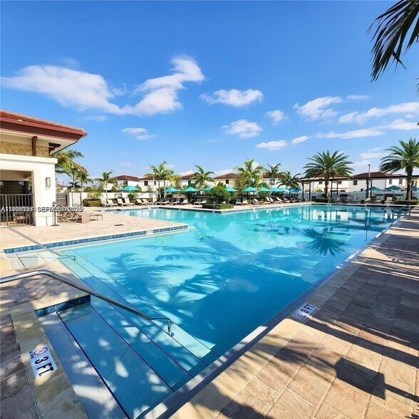 Building Photo - 10323 W 34th Ln