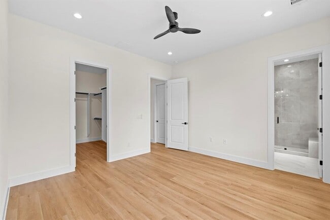 Building Photo - 6139 W Forest Dr