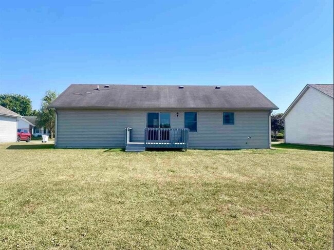 Building Photo - 4855 S Lost St