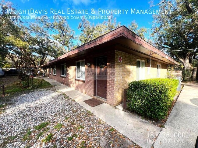 Primary Photo - Charming duplex located just minutes from ...