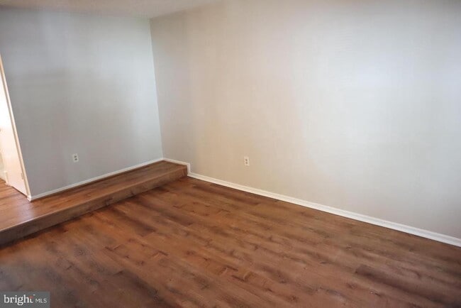 Building Photo - 3030 Ohara Pl