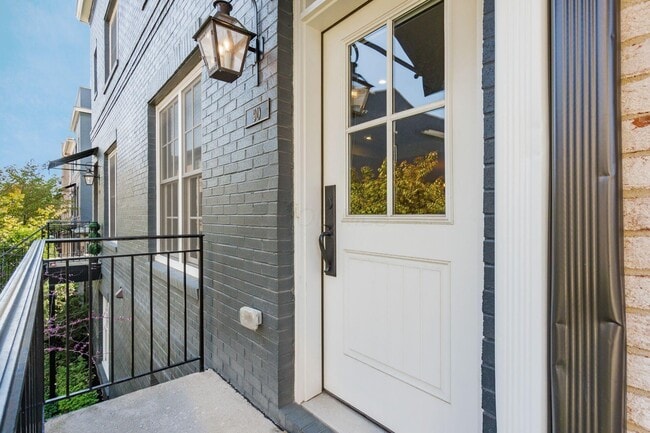 Building Photo - 90 Normandy Ave