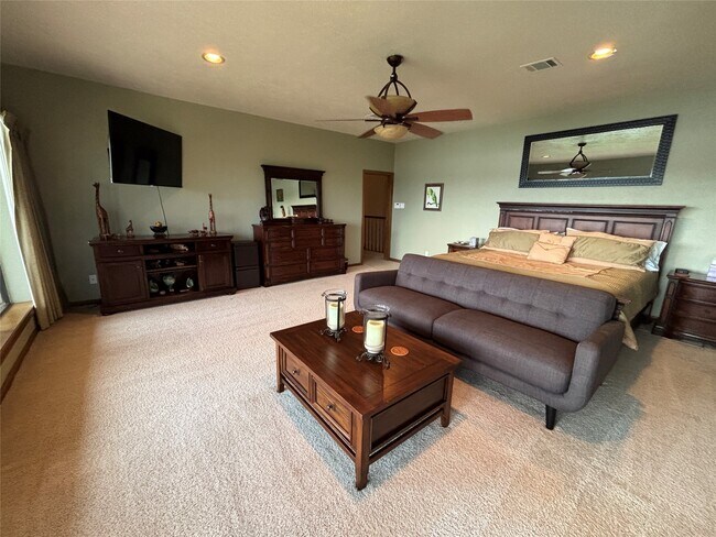 Building Photo - 1623 Lake Arbor Dr