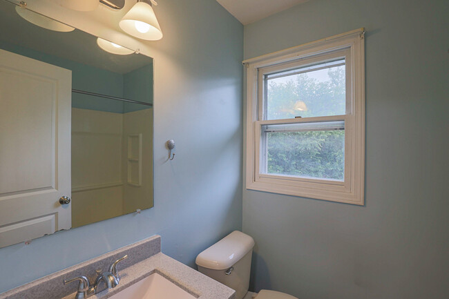 Half bath in Kitchen - 154 Sluyter St SE