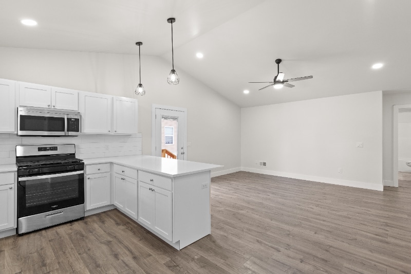 Building Photo - 1956 W Cadmus Rd