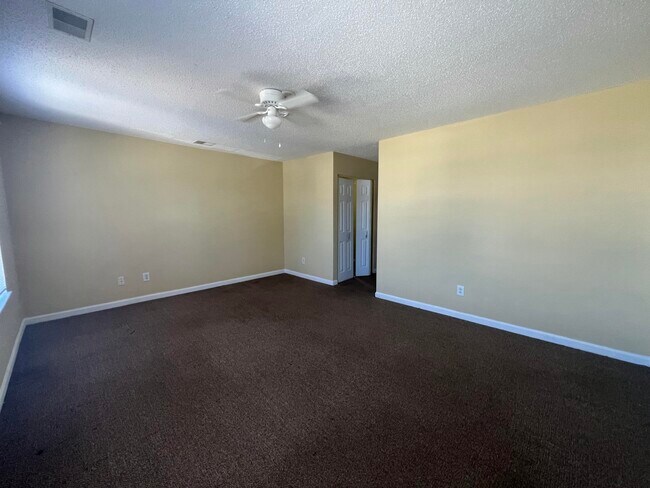 Building Photo - 1464 Ruger Dr