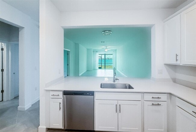Building Photo - 8883 St Kitts Cir