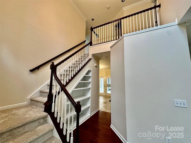 Building Photo - 126 Lake Davidson Cir