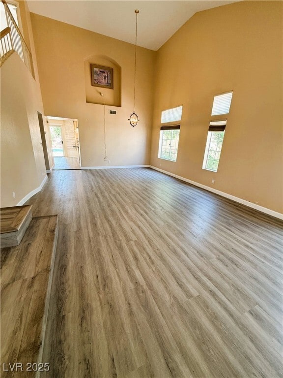 Building Photo - 2113 Desert Pines St