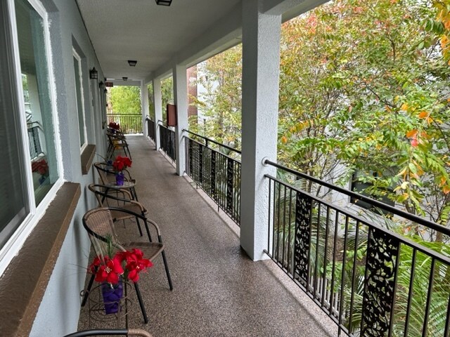 Building Photo - Caprice Apartments