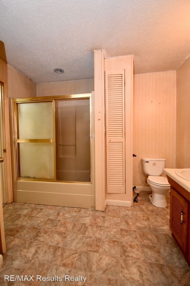 Building Photo - 1 br, 1 bath House - 615 South Vienna St.