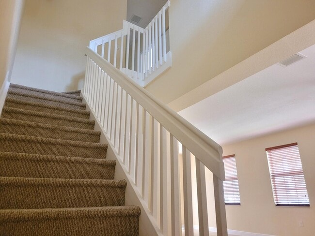 Building Photo - 1145 SW 147th Ter