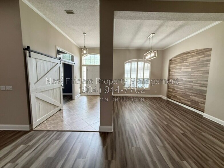 Building Photo - 2615 Tunbridge Ln