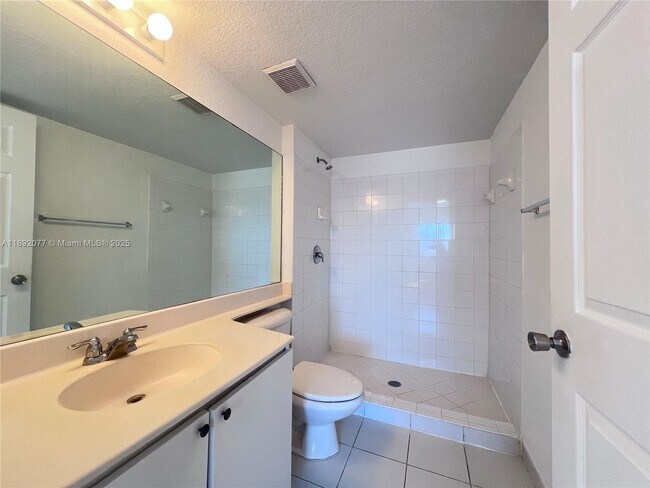Building Photo - 15480 SW 284th St