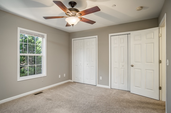 Building Photo - 402 Ellis Ave