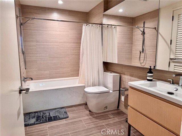 Building Photo - 877 Francisco St