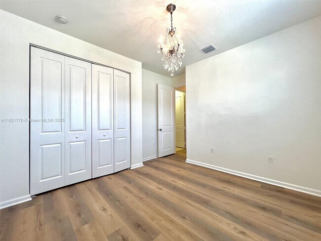 Building Photo - 3280 NW 126th Ave