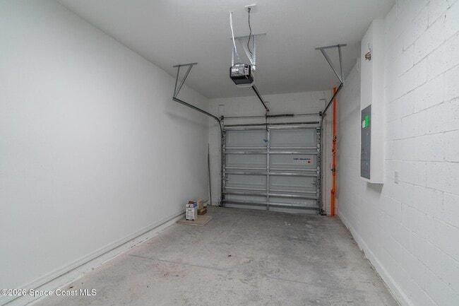 Building Photo - 5115 Inspire Ln