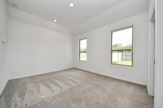 Building Photo - 15623 Red Panda Rd