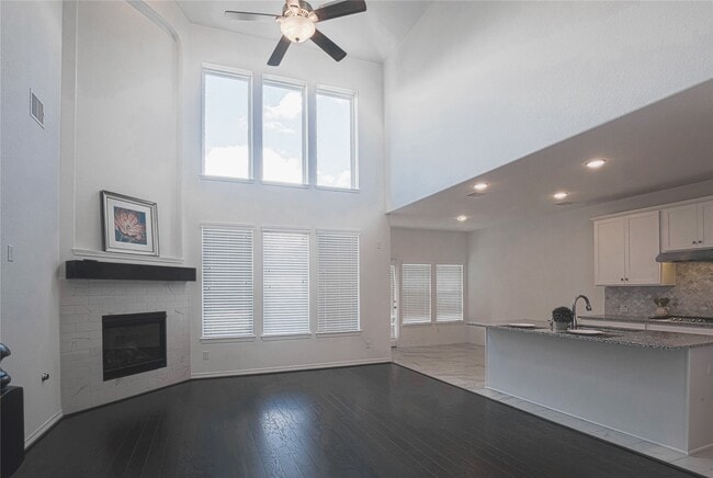 Building Photo - 6307 Grand Drift Ct