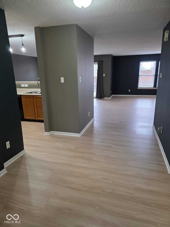 Building Photo - 14283 Refreshing Garden Ln