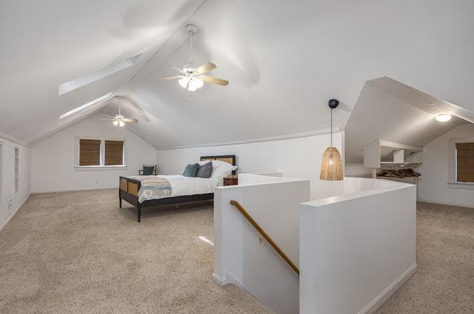 Building Photo - 2002 18th Ave S